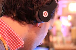 7 Reasons Why High End HeadPhones are Worth the Money